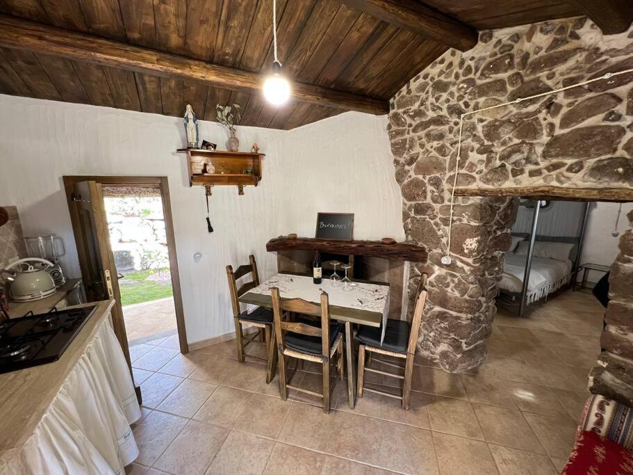 Muristene Pozzo Santa Cristina Paulilatino المظهر الخارجي الصورة